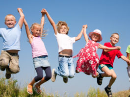 3 Different Ways Parents Raise Children Without knowing