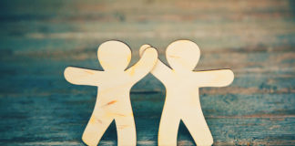 10 THINGS TO DO TOGETHER BEFORE MARRIAGE